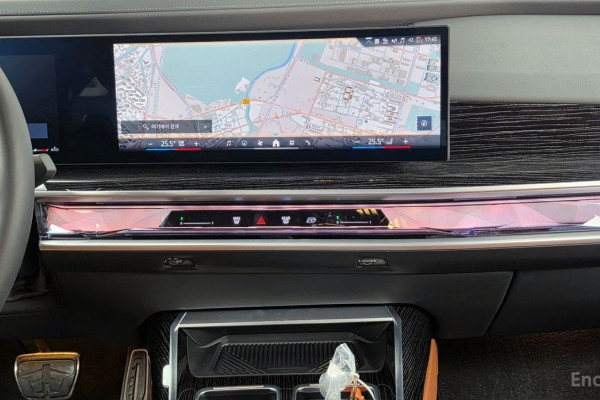 2025 BMW 7 серии с пробегом 28 153 км