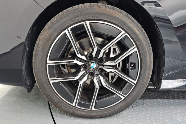 2025 BMW 7 серии с пробегом 11 339 км