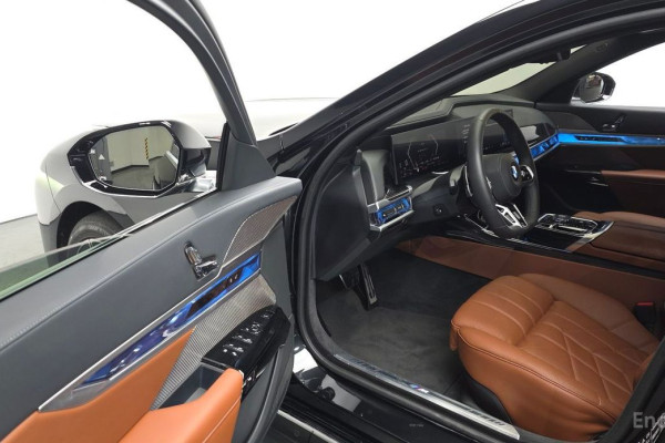 2025 BMW 7 серии с пробегом 11 386 км