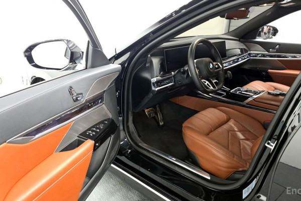 2024 BMW 7 серии с пробегом 19 557 км