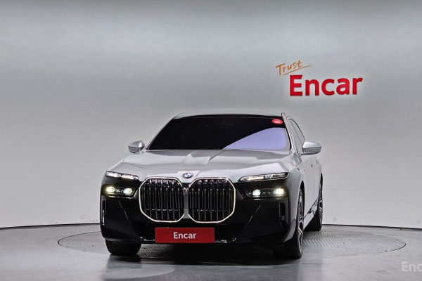 2024 BMW 7 серии с пробегом 23 057 км