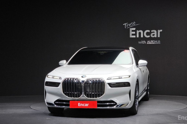 2023 BMW 7 серии с пробегом 17 631 км