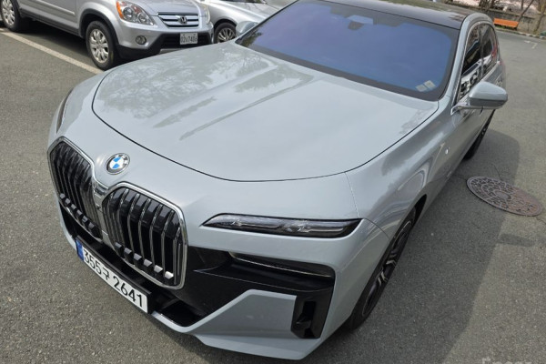 2025 BMW 7 серии с пробегом 4 800 км
