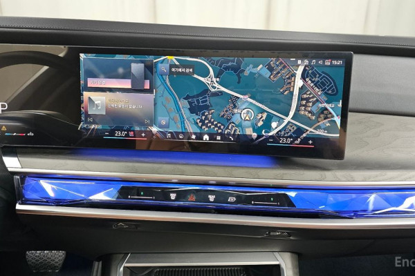 2023 BMW 7 серии с пробегом 17 631 км