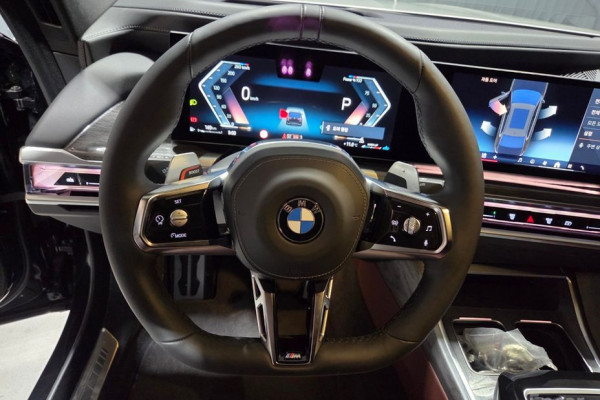 2024 BMW 7 серии с пробегом 23 057 км