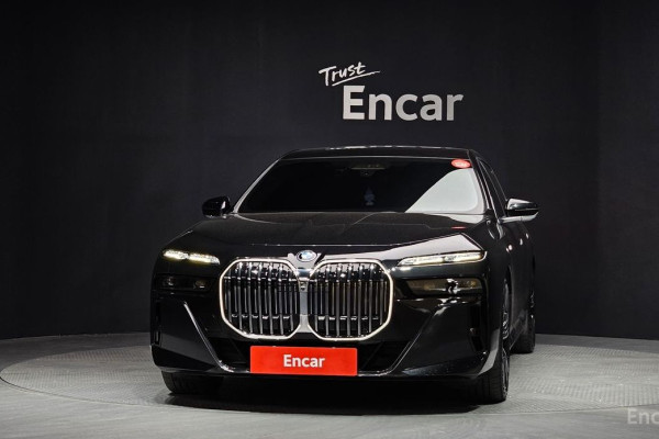 2023 BMW 7 серии с пробегом 38 835 км