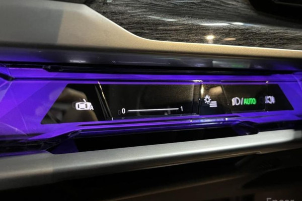 2025 BMW 7 серии с пробегом 9 533 км