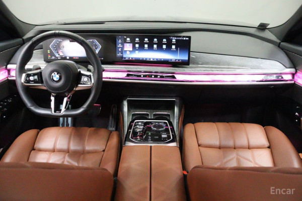 2024 BMW 7 серии с пробегом 32 000 км