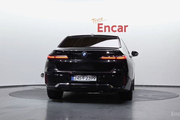 2023 BMW 7 серии с пробегом 22 831 км