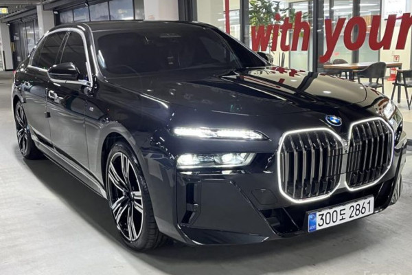 2025 BMW 7 серии с пробегом 9 533 км
