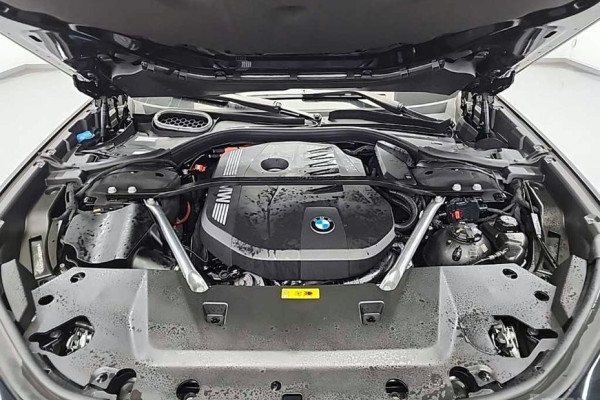 2023 BMW 7 серии с пробегом 22 831 км