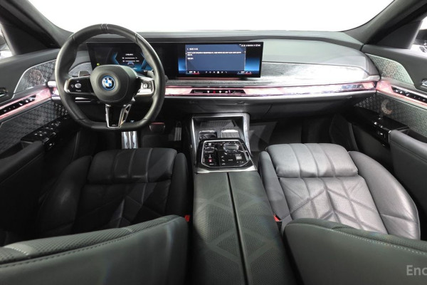 2023 BMW 7 серии с пробегом 22 831 км