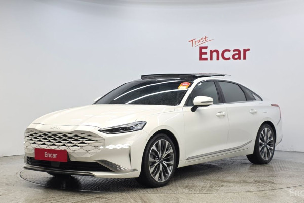 2023 Kia K8 с пробегом 15 940 км