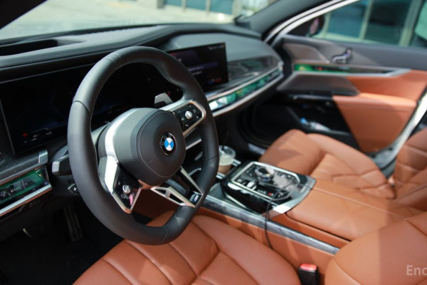 2025 BMW 7 серии с пробегом 4 300 км