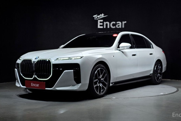 2025 BMW 7 серии с пробегом 4 209 км