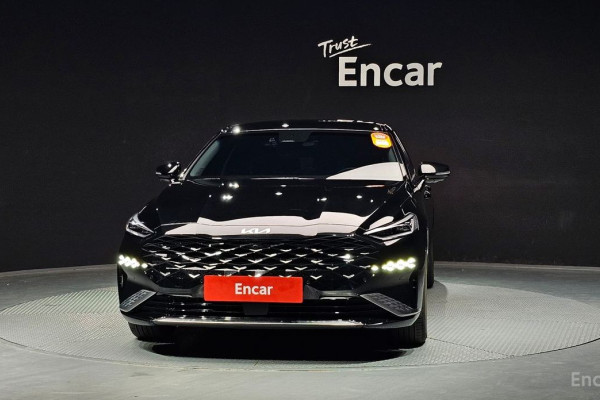 2023 Kia K8 с пробегом 31 904 км