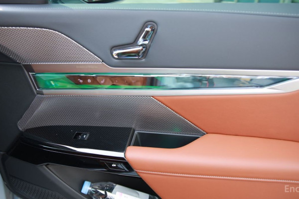 2025 BMW 7 серии с пробегом 4 300 км