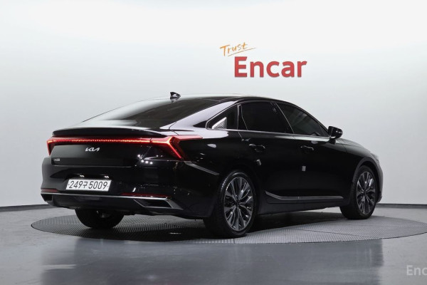 2023 Kia K8 с пробегом 69 231 км