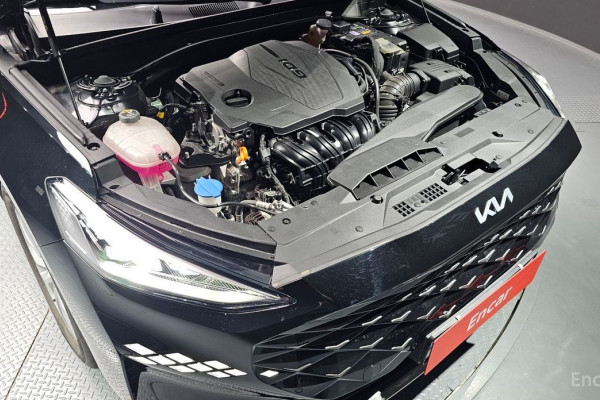 2023 Kia K8 с пробегом 31 904 км