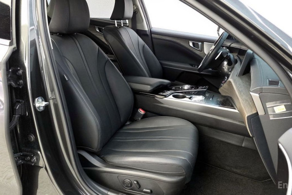 2023 Kia K8 с пробегом 25 182 км