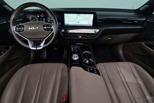 2023 Kia K8 с пробегом 18 369 км