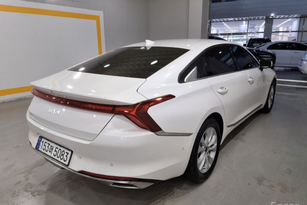 2023 Kia K8 с пробегом 19 980 км