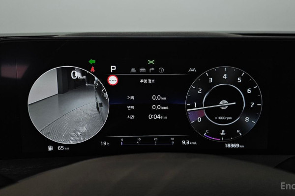 2023 Kia K8 с пробегом 18 369 км