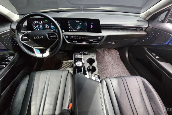 2023 Kia K8 с пробегом 56 376 км