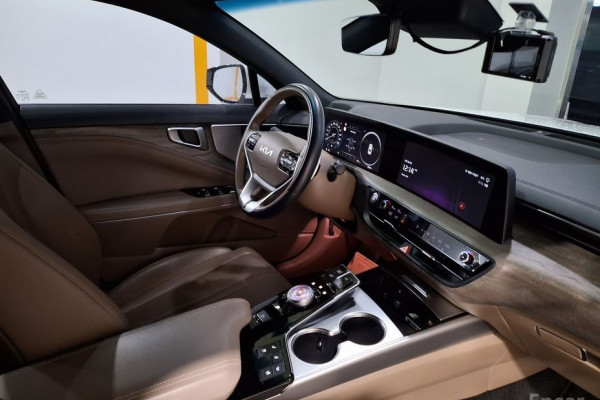 2023 Kia K8 с пробегом 19 980 км