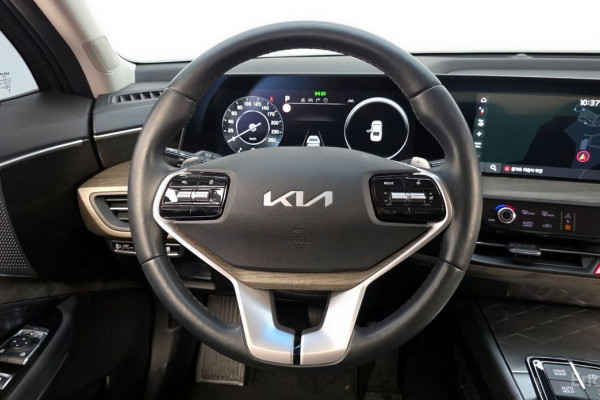 2023 Kia K8 с пробегом 25 182 км