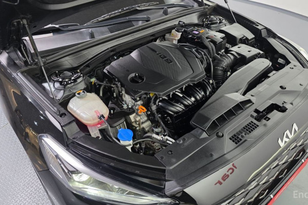 2023 Kia K8 с пробегом 69 231 км