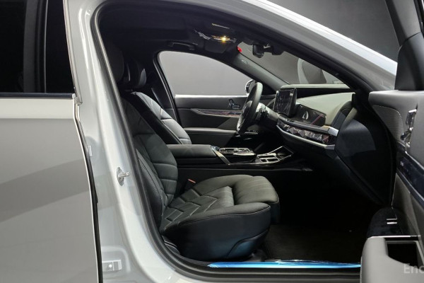 2025 BMW 7 серии с пробегом 4 209 км