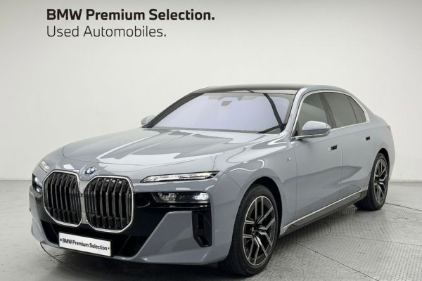 2025 BMW 7 серии с пробегом 25 780 км