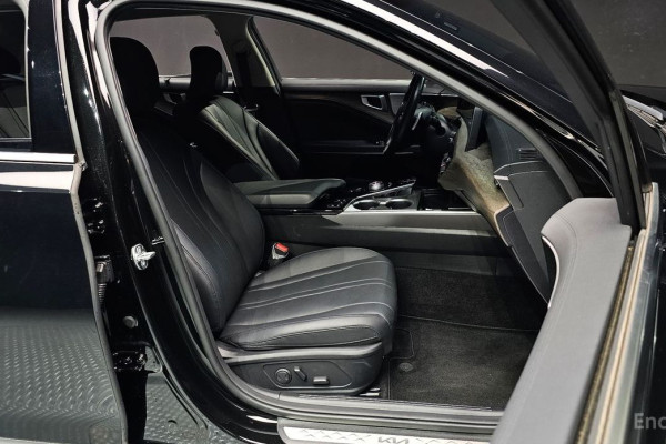 2023 Kia K8 с пробегом 31 904 км