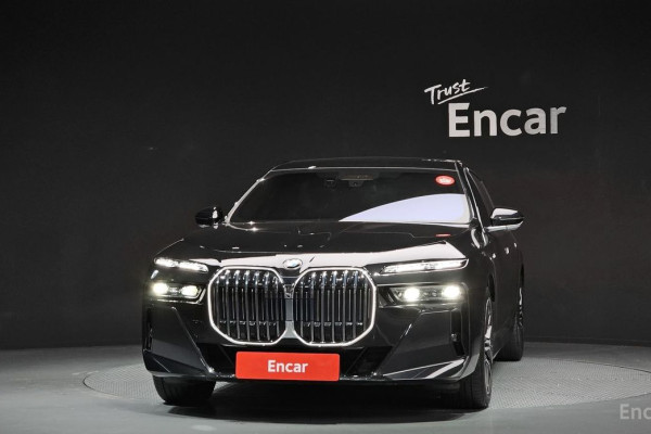 2024 BMW 7 серии с пробегом 30 705 км