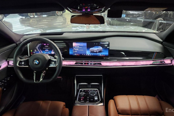2025 BMW 7 серии с пробегом 4 608 км
