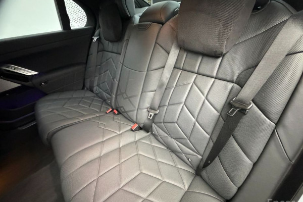 2025 BMW 7 серии с пробегом 25 780 км