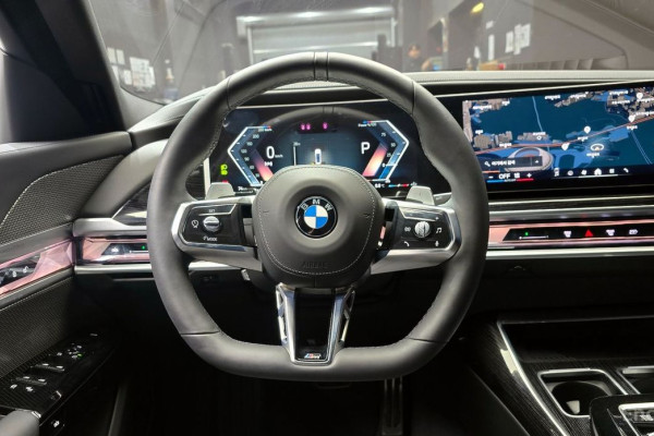 2025 BMW 7 серии с пробегом 4 209 км