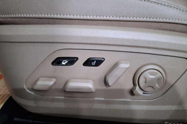 2023 Kia K8 с пробегом 19 980 км