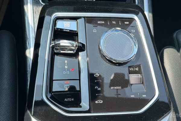 2023 BMW 7 серии с пробегом 30 579 км