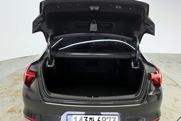 2023 Kia K8 с пробегом 25 182 км