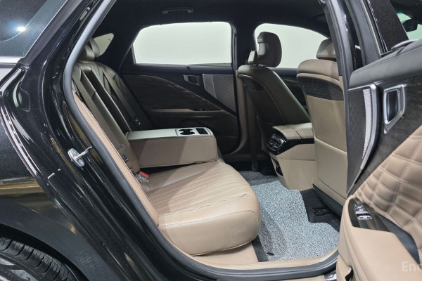 2023 Kia K8 с пробегом 69 231 км