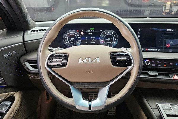 2023 Kia K8 с пробегом 54 554 км