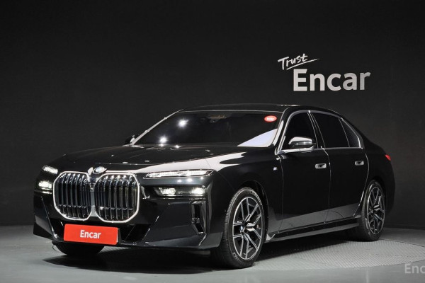 2024 BMW 7 серии с пробегом 30 705 км