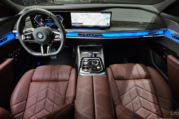 2024 BMW 7 серии с пробегом 30 705 км