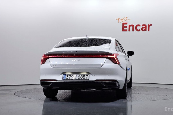 2023 Kia K8 с пробегом 16 328 км