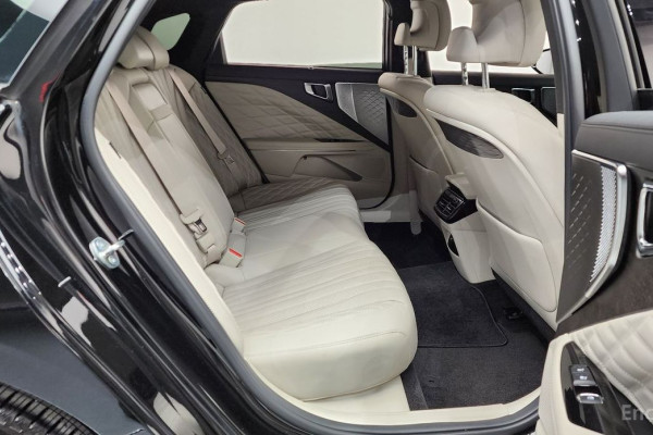 2023 Kia K8 с пробегом 21 398 км