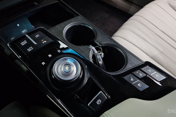 2023 Kia K8 с пробегом 58 195 км