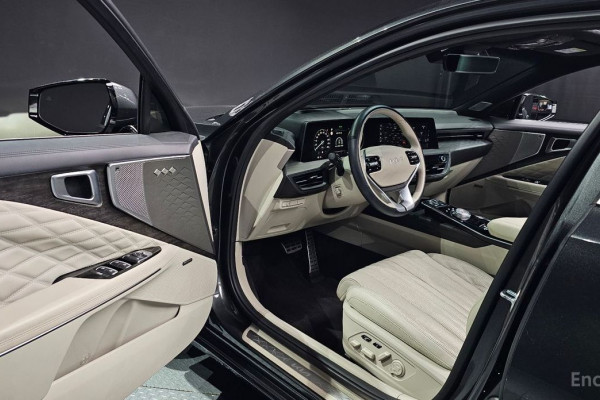 2023 Kia K8 с пробегом 58 195 км