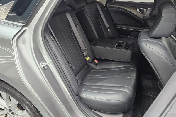 2023 Kia K8 с пробегом 81 671 км